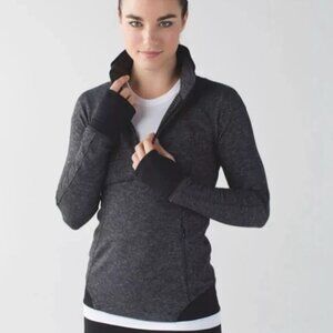 Lululemon Runderful 1/2 Zip Mini Check Pique Black Running Top Sz 8 MSRP $98 EUC